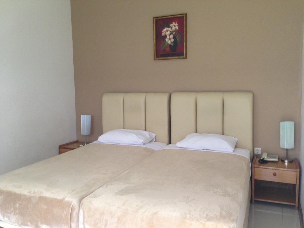 Gondia Guesthouse Jacarta Quarto foto
