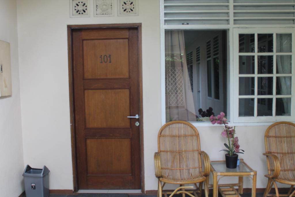 Gondia Guesthouse Jacarta Quarto foto