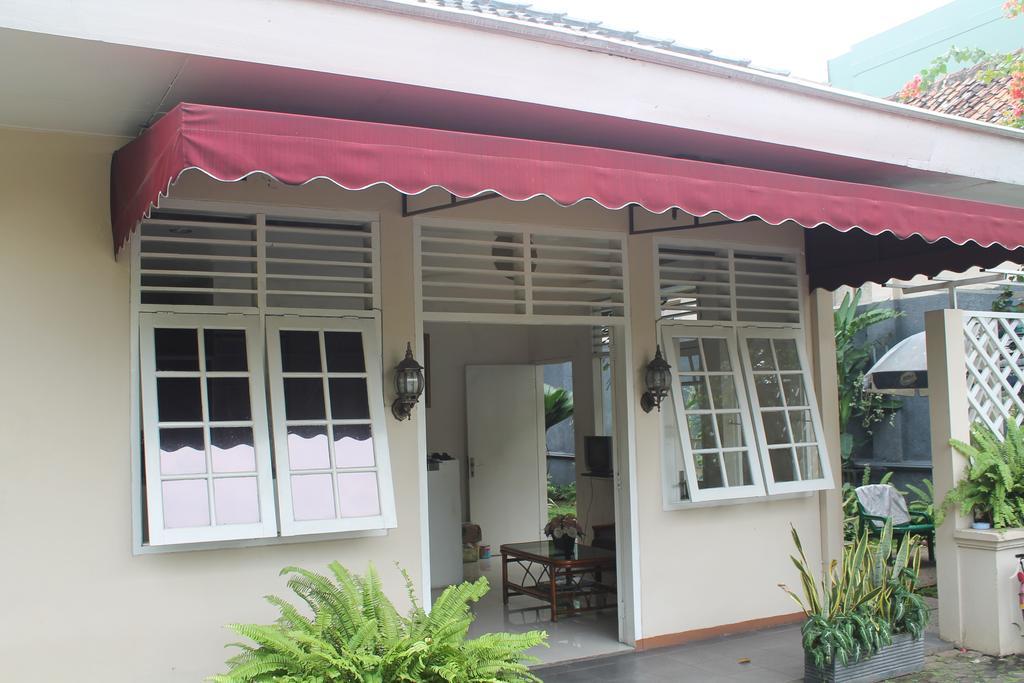 Gondia Guesthouse Jacarta Exterior foto