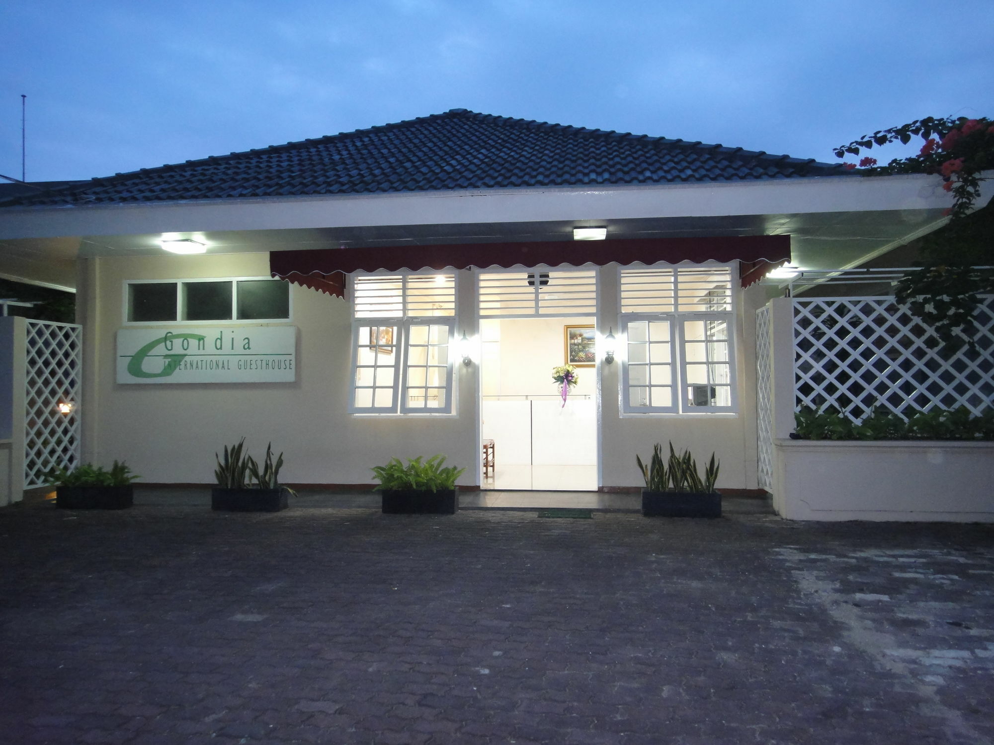 Gondia Guesthouse Jacarta Exterior foto